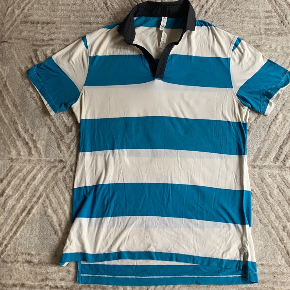 Lululemon Men’s Polo Shirt!